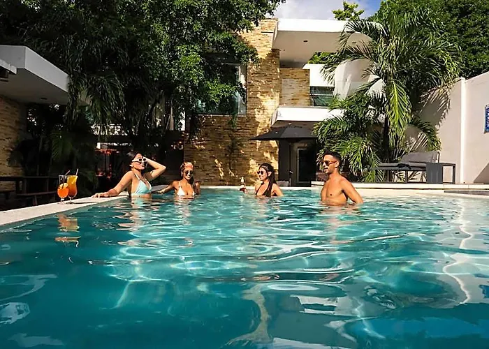 Sayab Hotel *